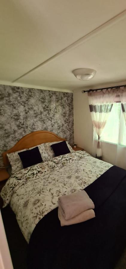 Unique Caravan With Outdoor Space Ballantrae المظهر الخارجي الصورة