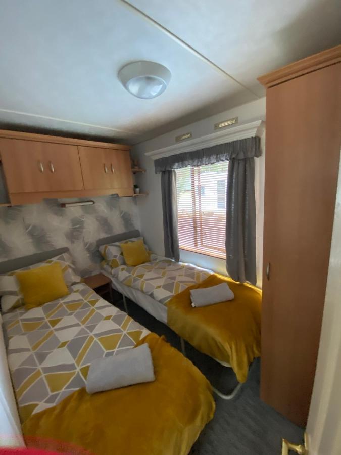 Unique Caravan With Outdoor Space Ballantrae المظهر الخارجي الصورة