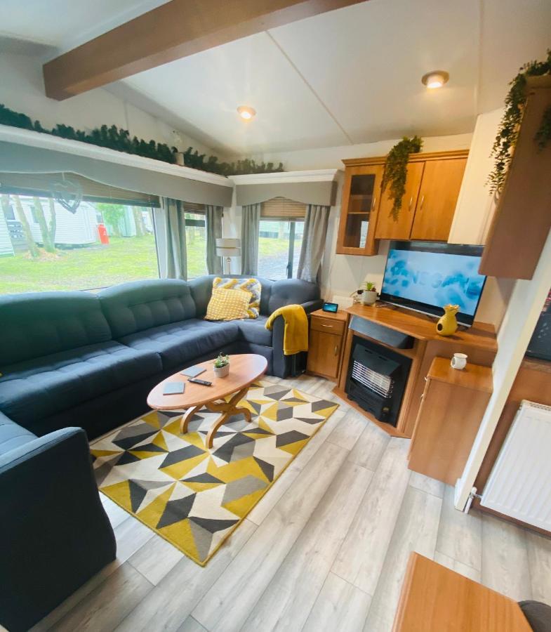 Unique Caravan With Outdoor Space Ballantrae المظهر الخارجي الصورة