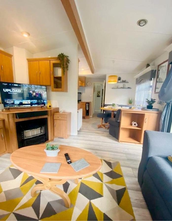 Unique Caravan With Outdoor Space Ballantrae المظهر الخارجي الصورة